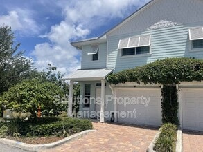 Building Photo - 104 Parrotfish Ln