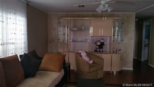 Foto del edificio - 5092 SW 24th Ave