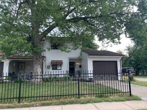 Building Photo - 1341 Stewart St