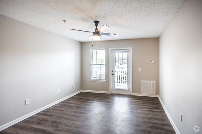 3 HAB, 2 BA - 1,200 ft² - The Westerly