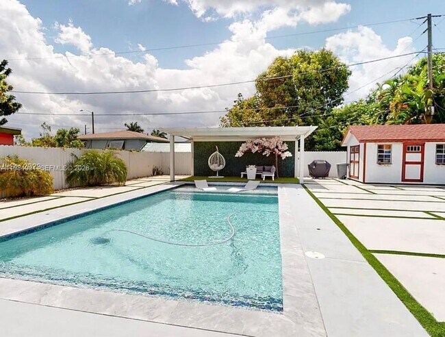 Foto del edificio - 1220 NW 37th Ave