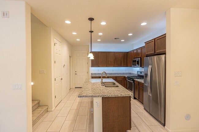 Foto del edificio - Modern Living in Gated Siena at Ocotillo –...