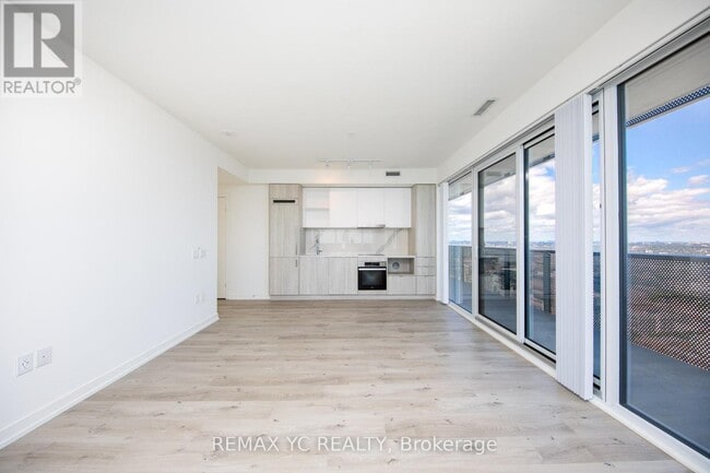 Building Photo - 138 Downes St