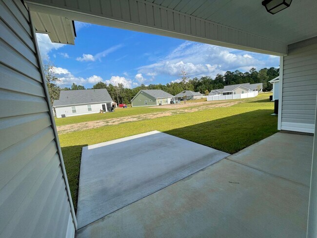Building Photo - Brand New 3bd / 2ba w/ high end finishes, right in the heart of Conway!!