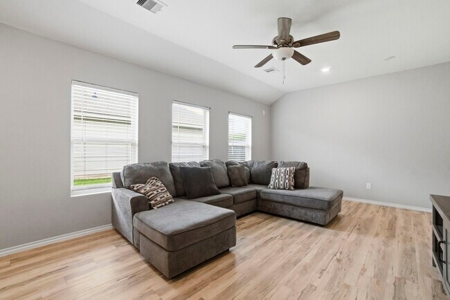 Foto del edificio - 11036 N Lake Mist Ln