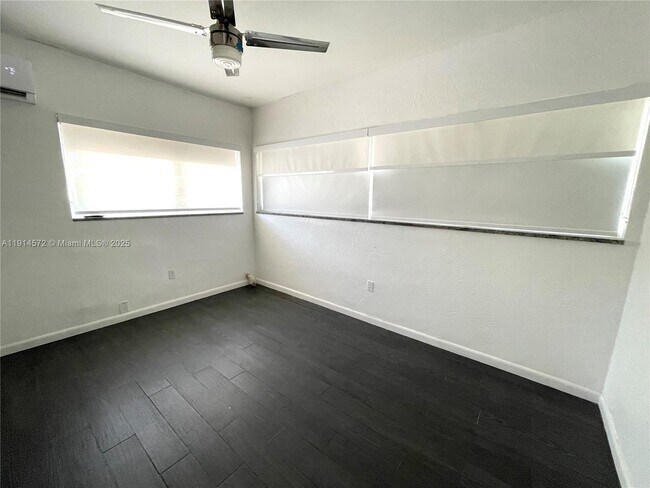 Foto del edificio - 620 76th St