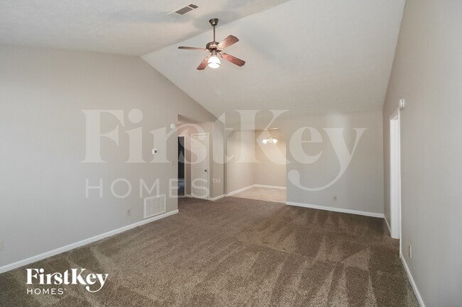 Building Photo - 9207 Fairway Ct