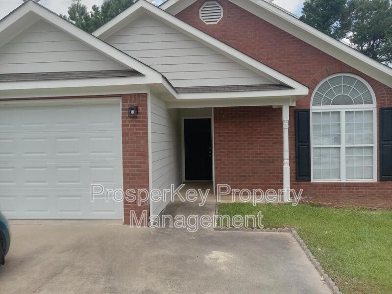 Primary Photo - 721 Pine Hill Ct
