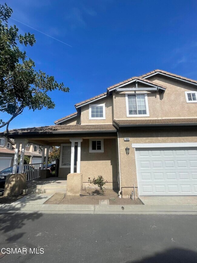 Building Photo - 1986 Crowne Oak Ln