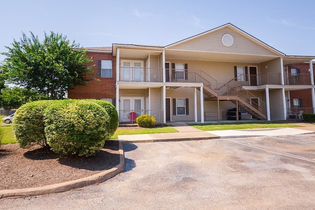 Mallard Creek Apartments - Horn Lake, MS | Apartments.com