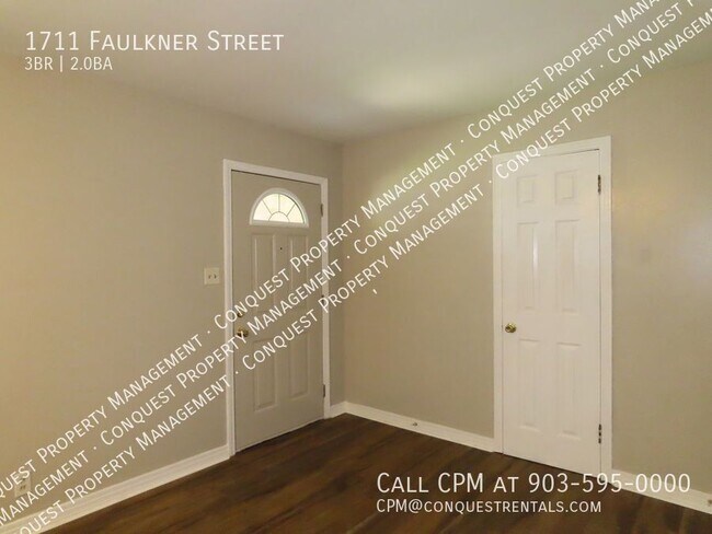 Foto del edificio - 1711 Faulkner Street