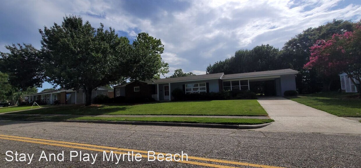 Primary Photo - 3 br, 2 bath House - 609 Hibiscus Ave.