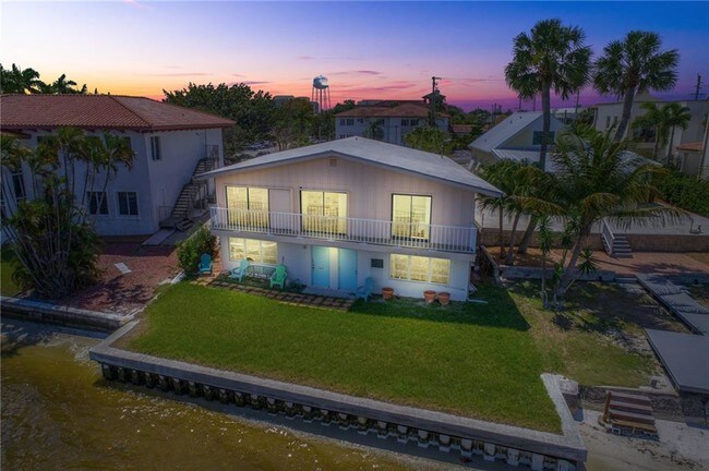 Foto del edificio - 105 SE Seminole St