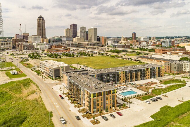 Building Photo - Nexus at Gray's Landing