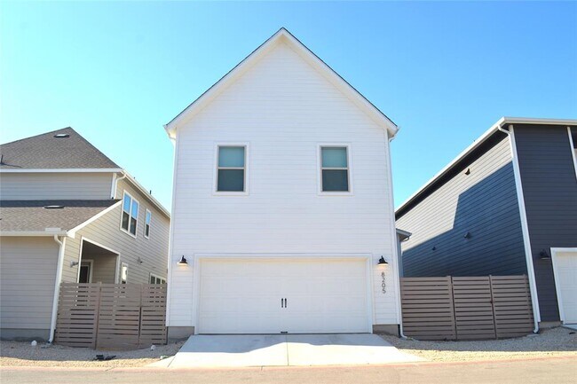 Building Photo - 8205 Springsteen Dr