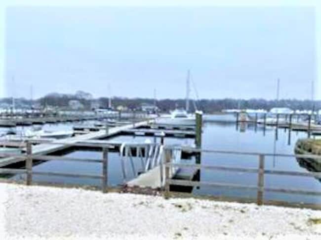Foto del edificio - ****Warwick/Oakland Beach – Waterfront Single Family Home - $1,750****