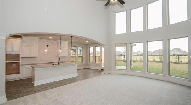 Building Photo - 9114 Corella