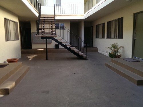 Building Photo - 275 Lucas Ave