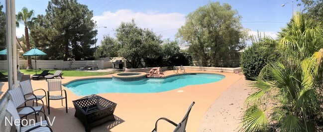 Building Photo - 4 br, 3 bath House - 3980 Placita Del Rico
