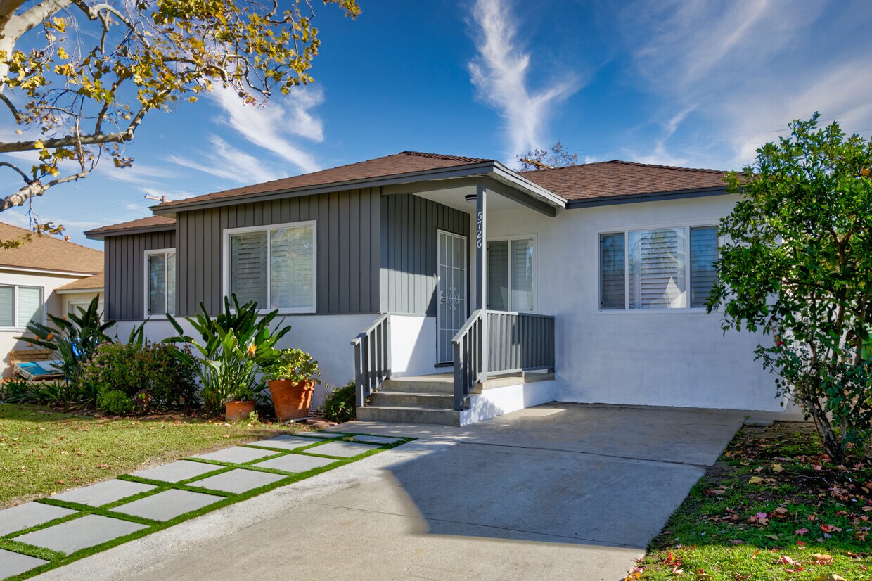 Foto principal - 5726 Lasaine Ave