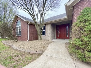 Building Photo - 42 Millsap Cir
