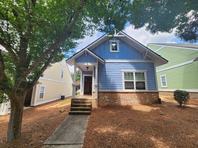 Building Photo - 135 Artisan Pl