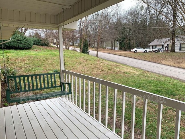 Building Photo - 8912 Quail Run Dr