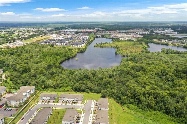 Foto del edificio - 726 Legacy Dr