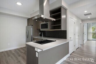 Building Photo - 3600 W 29th Ave