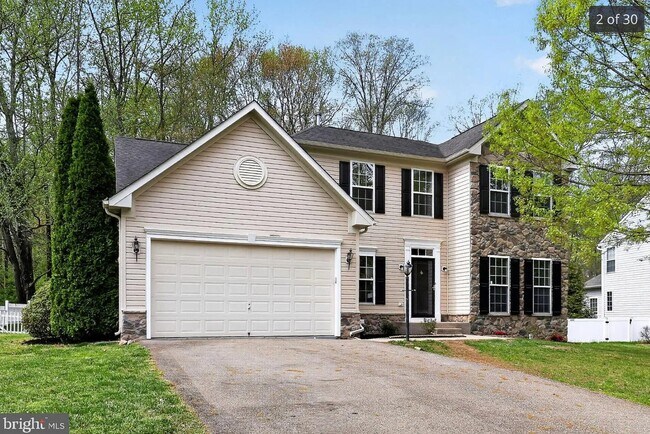 Foto del edificio - 116 Bethel Springs Dr