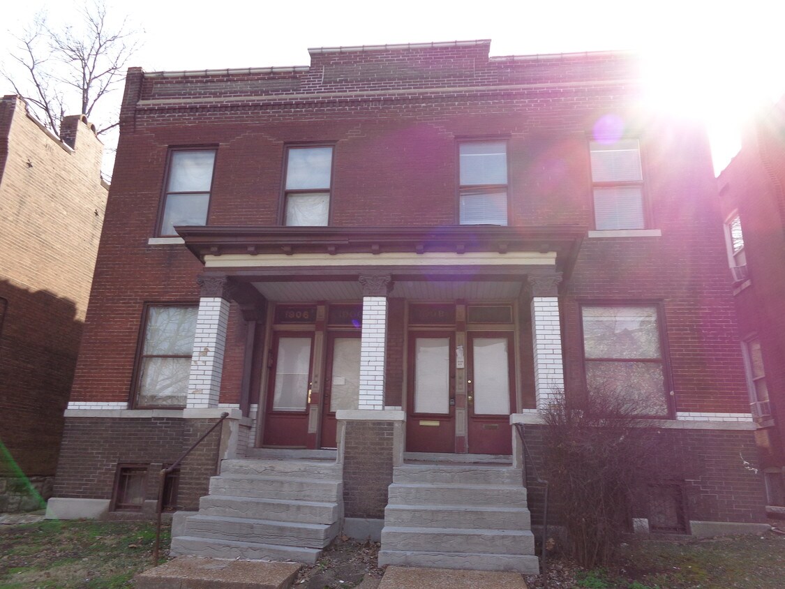 Primary Photo - 1908 Geyer Ave