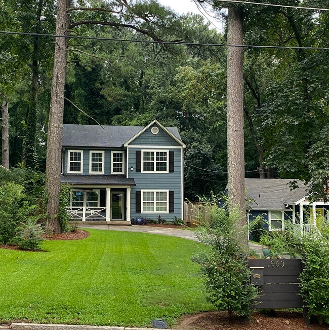Foto del edificio - 960 Gaston St SW