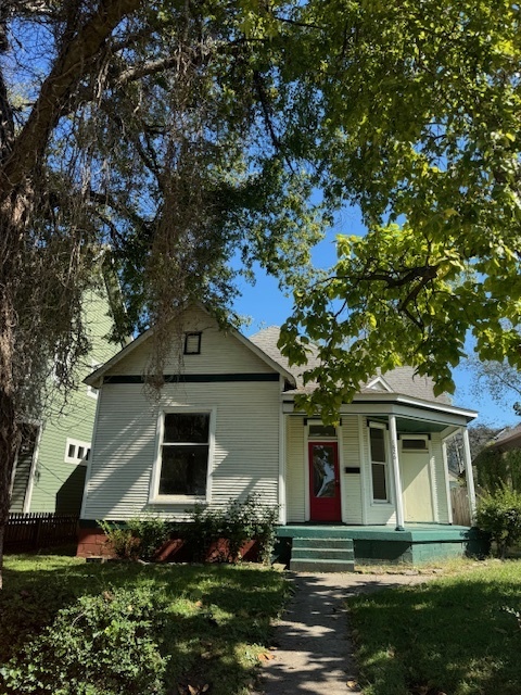 Primary Photo - Charming 2BR/1BA spacious home in Nashville!
