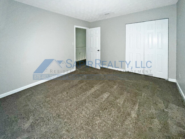 Building Photo - 4904 Fenbrook Ct