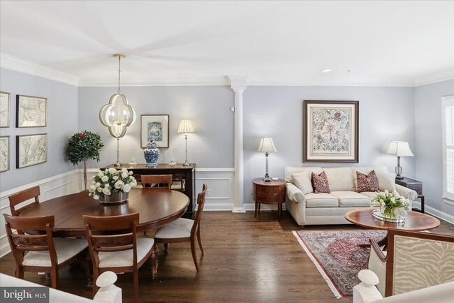 Building Photo - 308 S Fayette St