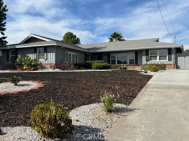 Building Photo - 31156 Danelaw Ave