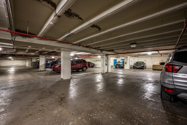 Parking Garage - 810 Matson Pl