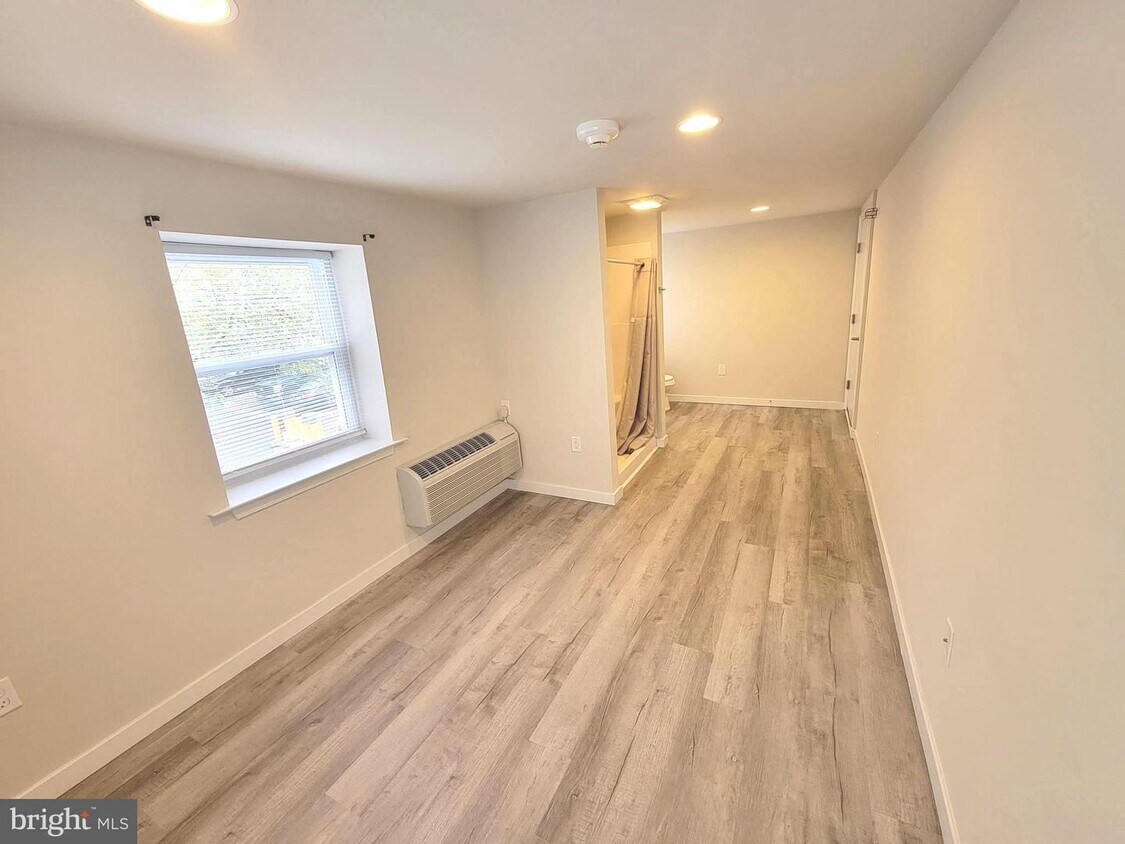 19 N Washington St Unit 2, Pottstown, PA 19464 Apartment for Rent in