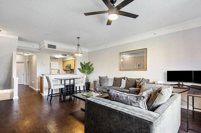 Foto del edificio - 2016 Alta Meadows Ln