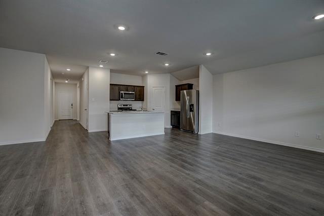 Building Photo - 300 Ginger Ave
