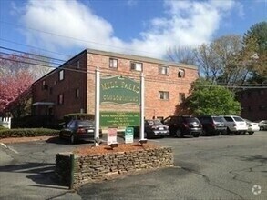 Building Photo - 71 Nicholas Rd