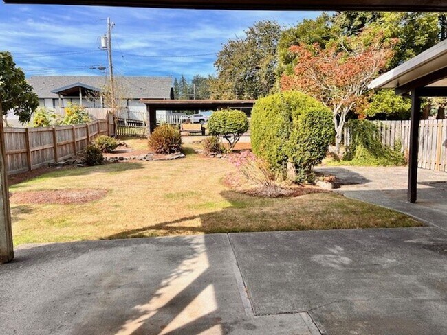 Foto del edificio - 9996 - Procurement Properties