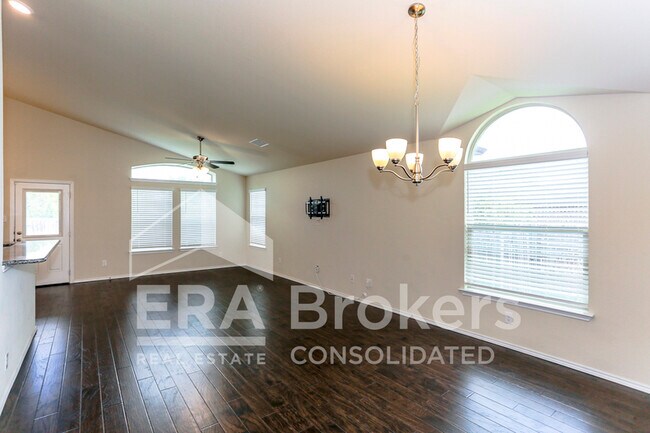 Foto del edificio - 1307 Stonewall Ridge