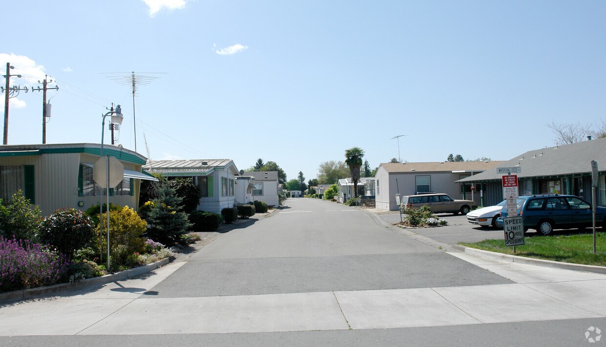 Foto del edificio - Stonegate Mobile Home Park