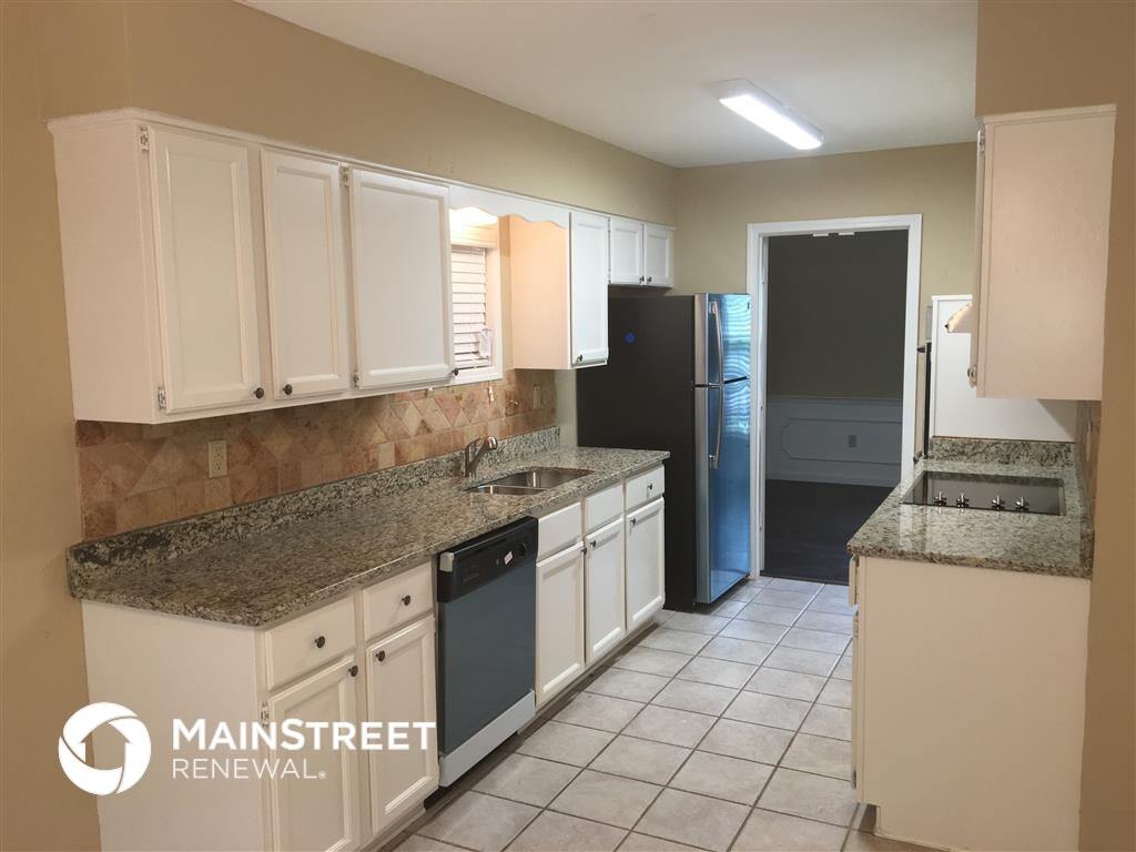 Foto del edificio - 7961 Elm Leaf Dr