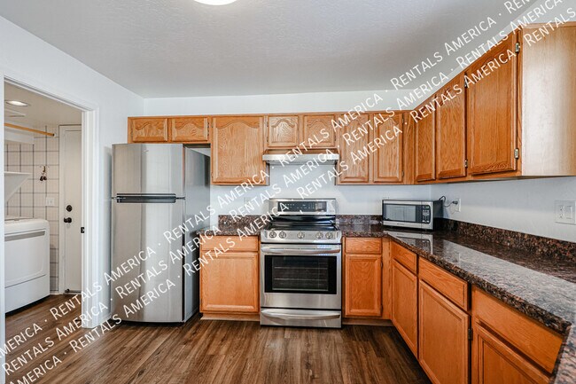 Foto del edificio - 3 bedroom 2.5 bath in Ahwatukee