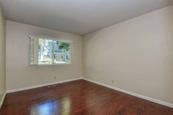 Building Photo - 360 W Olive Ave