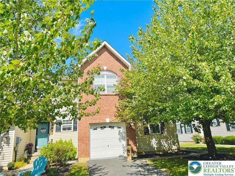 Foto principal - 6945 Hunt Dr