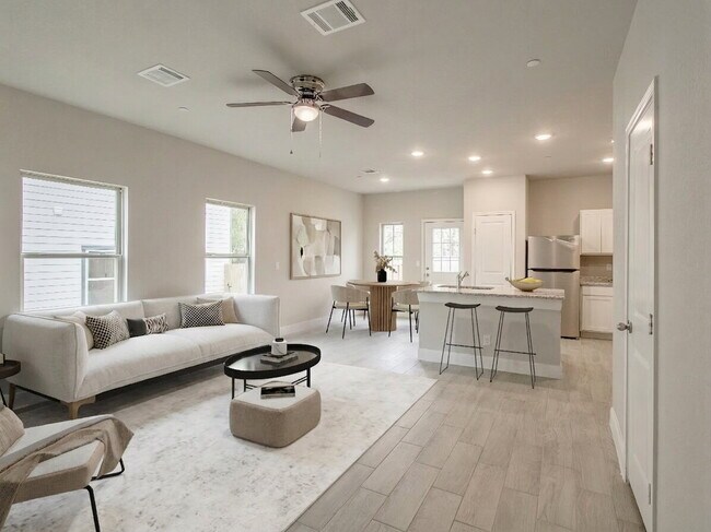 Foto del edificio - 7503 Savannah Brooks