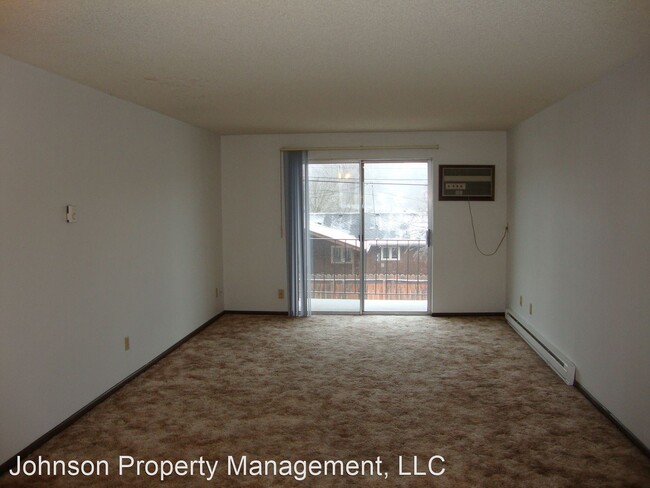 Foto del edificio - 2112 W Northwest Blvd